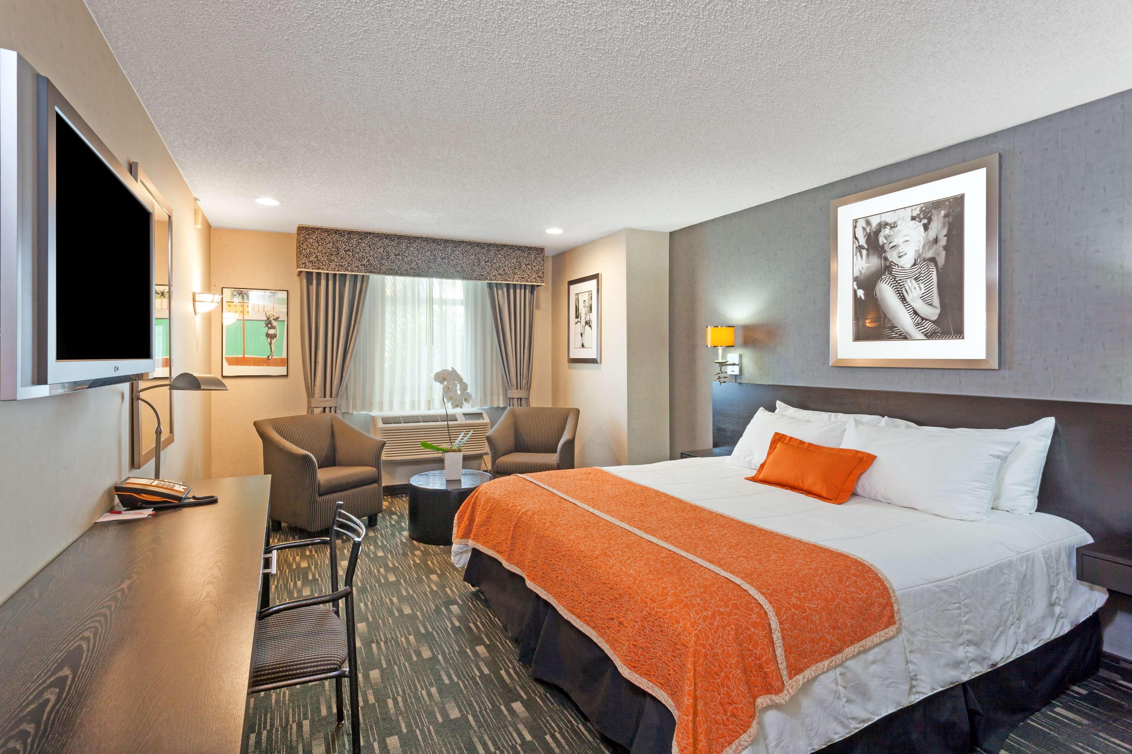 Ramada Plaza By Wyndham West Hollywood Hotel & Suites Лос-Анджелес Екстер'єр фото