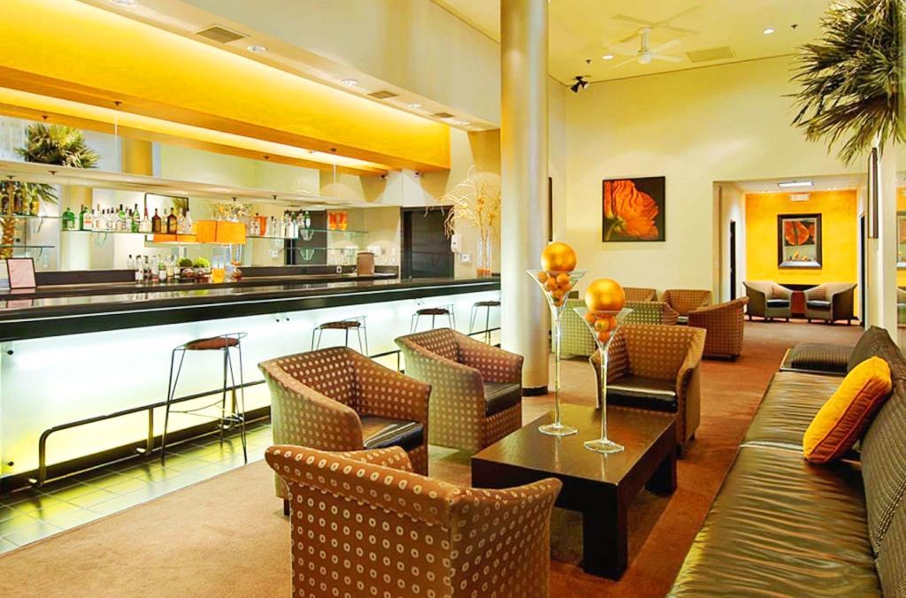 Ramada Plaza By Wyndham West Hollywood Hotel & Suites Лос-Анджелес Екстер'єр фото